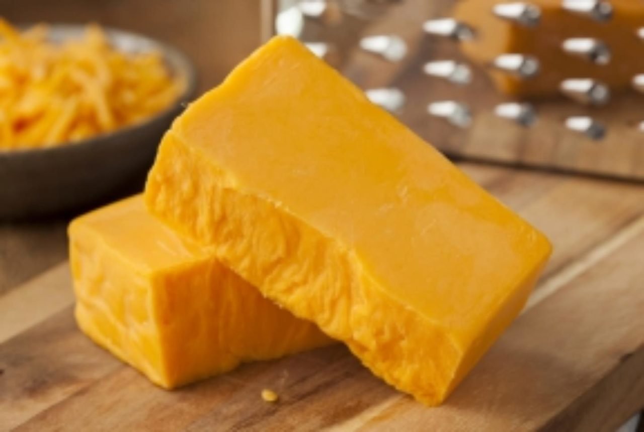 Waar Is Cheddar Kaas Van Gemaakt Cheddar kaas - Marcel's Kaaskraam