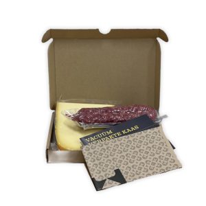 brievenbuskaas borrelbox kaas en worst